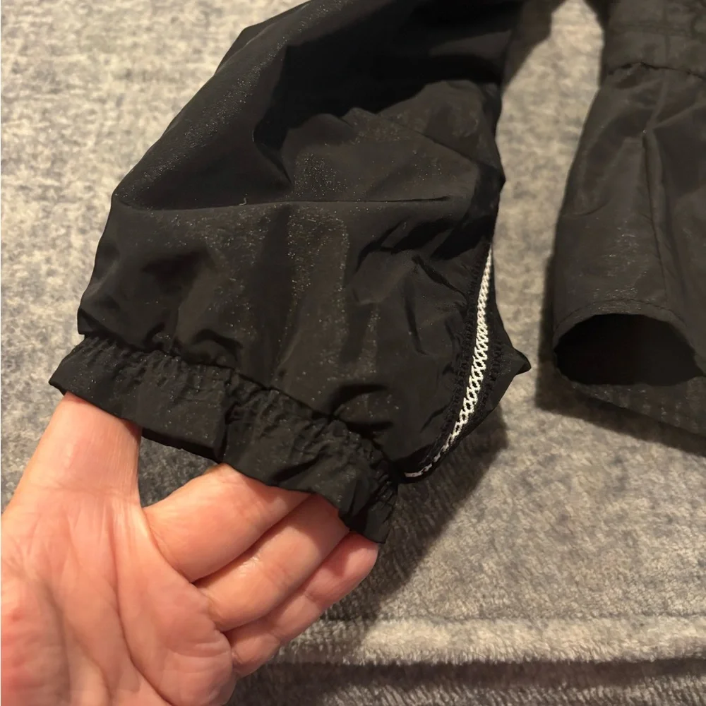 White House‎ Black Market Women's Sporty Tech Jacket Size 4 drawstring waist